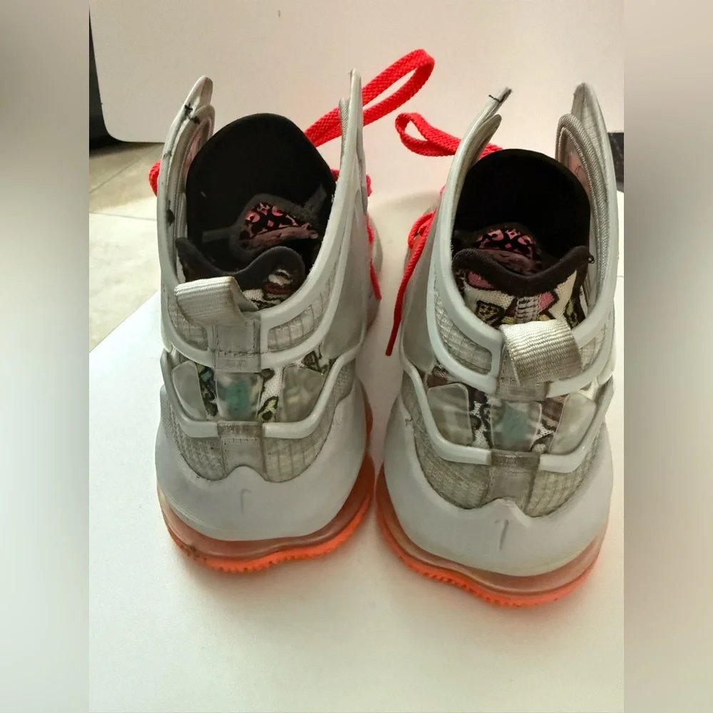 Nike Lebron 19 Boy’s Basketball Shoes in Orange and Gray| Size: 5